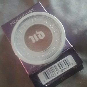 Urban Decay eyeshadow